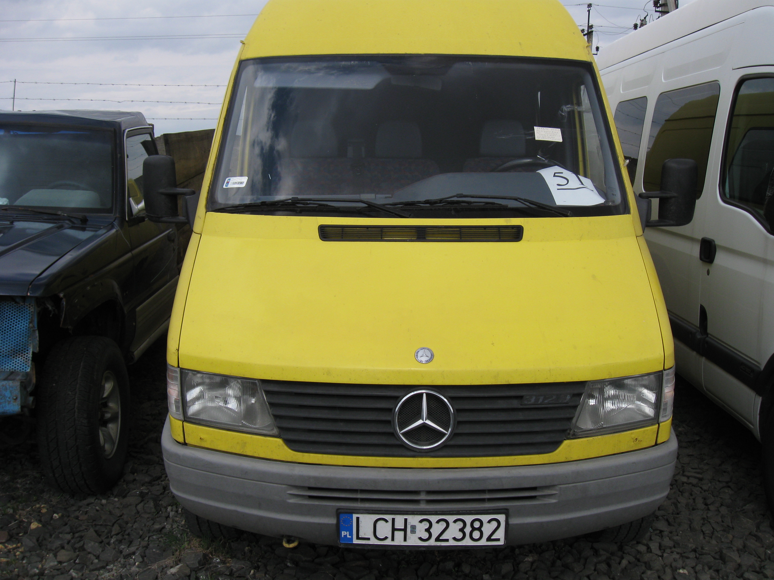 Автомобіль Mercedes Benz Sprinter 312D