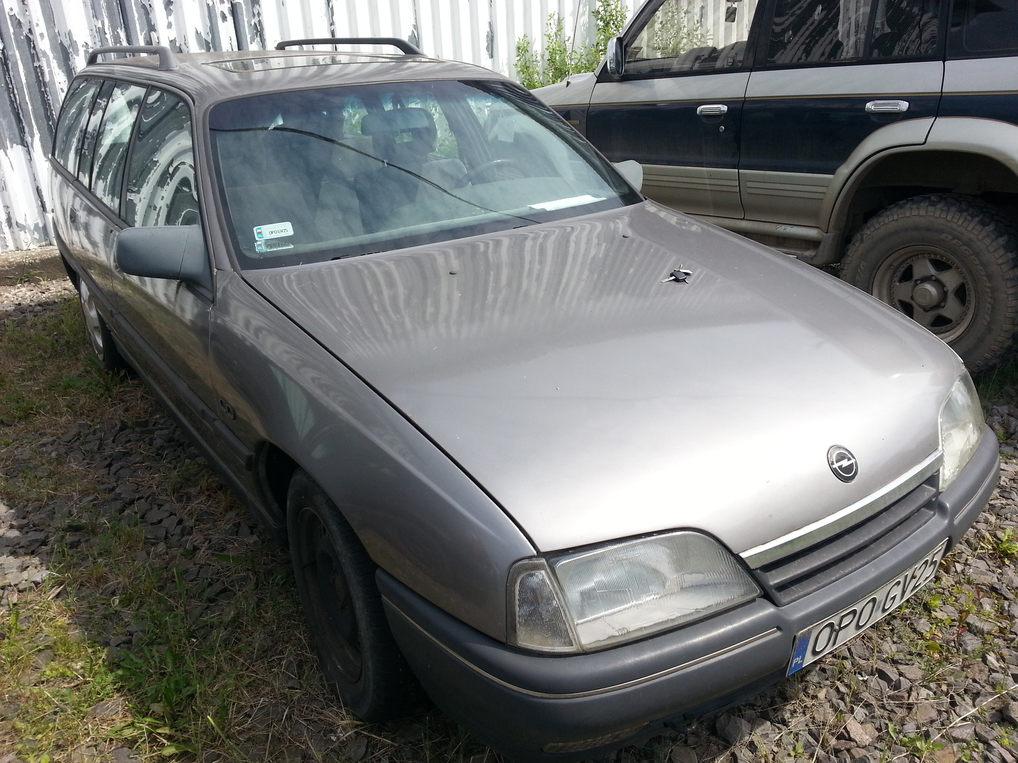 Opel omega 1990