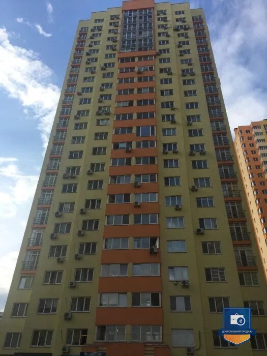 Однокімнатна квартира з.п. 55 кв.м у Києві - Photo
