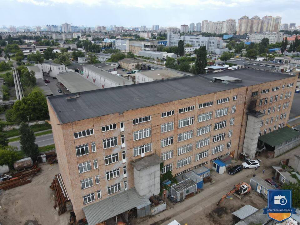 Неж. приміщення заг. пл. 7 745,5 кв.м (готовністю 78%) у м. Київ - Photo