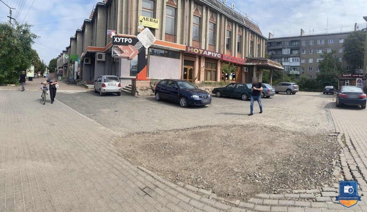 Неж. приміщення (965,93 кв.м) в Ів.-Франківській обл. - Photo