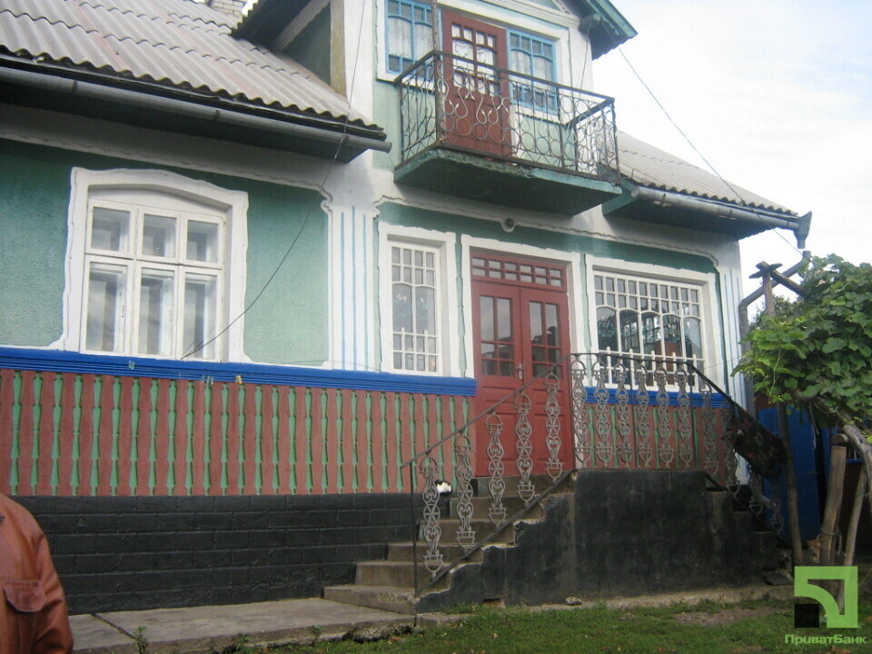 Редукціон. Житл. будинок (90,4 кв.м) у Чернівецькій обл. - Photo
