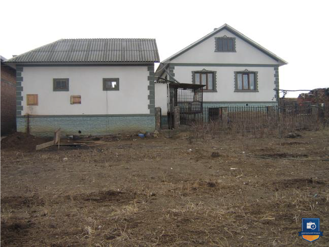 Житл. будинок (118 кв.м) в Чернівецькій обл. - Photo