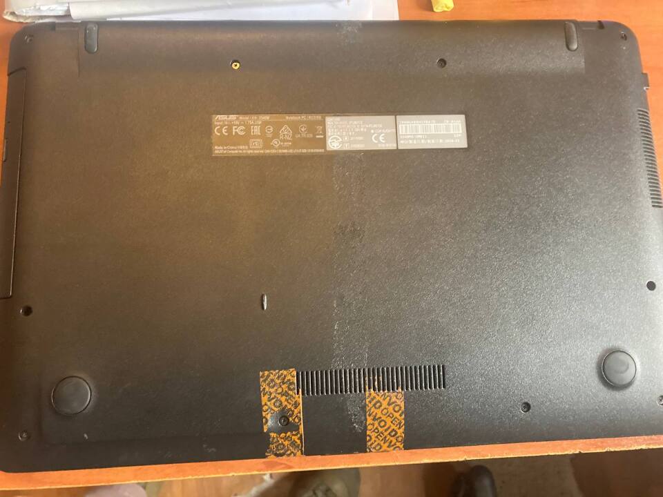 Ноутбук марки ASUS моделі Х540МА-DМ011 сірого кольору б/в - setam.net.ua