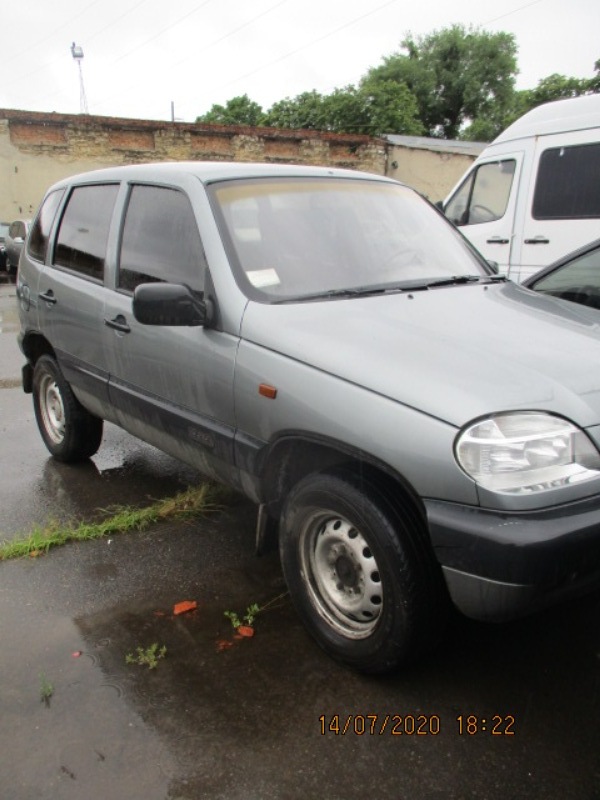 Chevrolet niva 212300 55