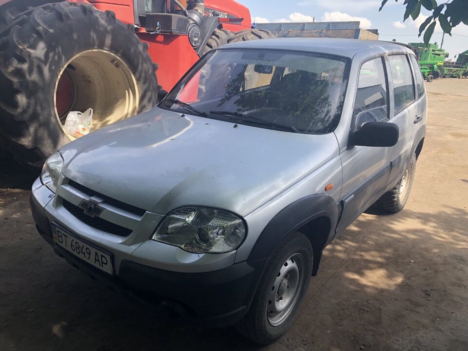 Chevrolet niva 212300 55