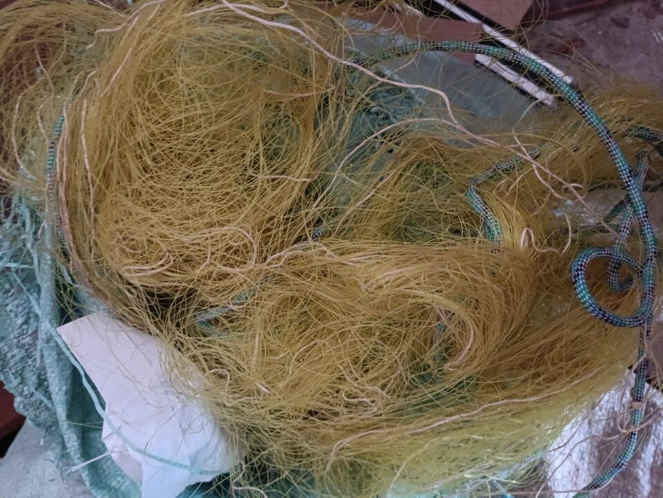 Сітка рибальська довжиною 50 м., висотою 8 м., розміром вічка 11х11 см ...