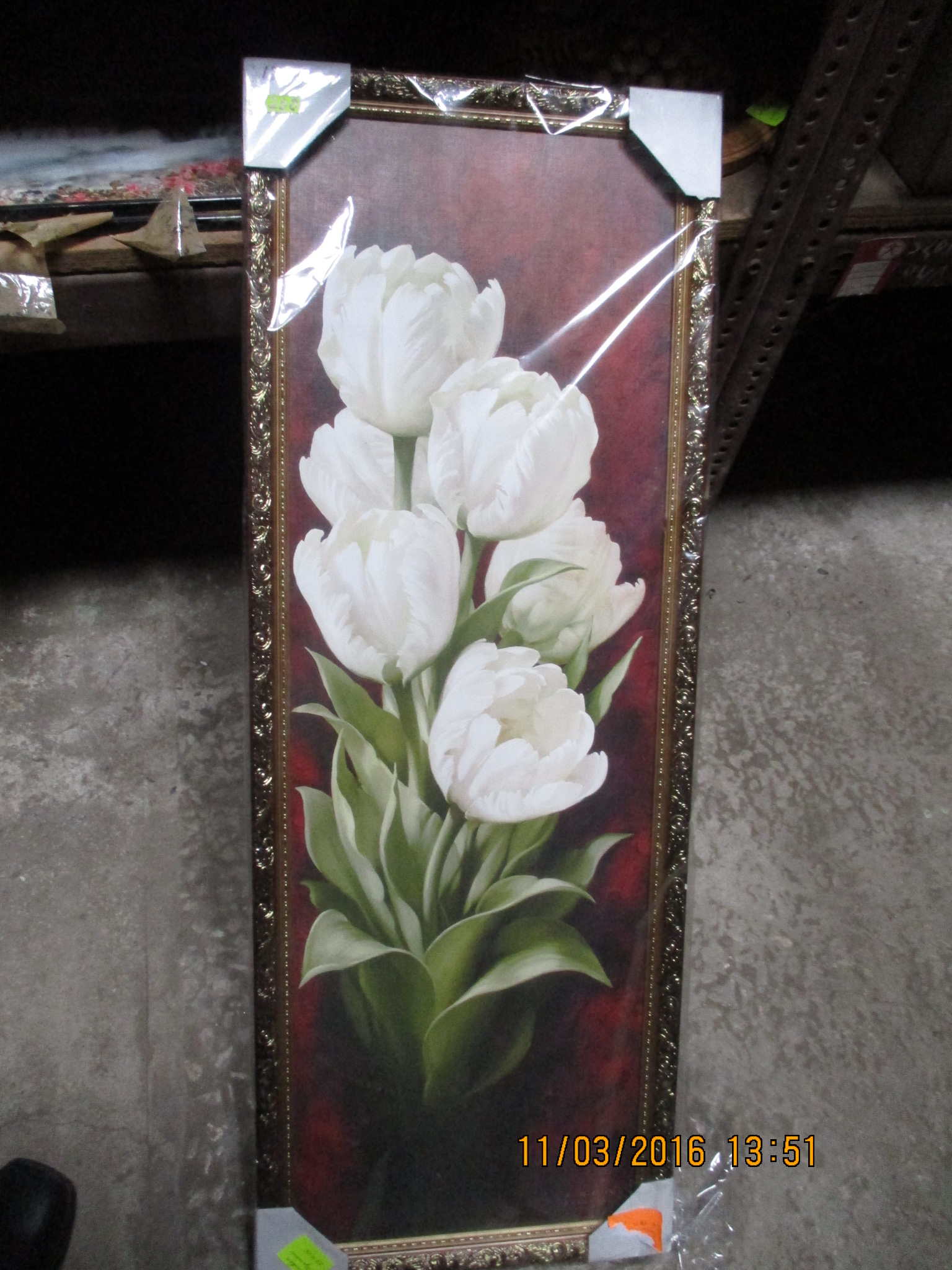 Картина із зображенням білих тюльпанів