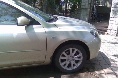 Автомобіль марки MAZDA 3, 2006 р.в., д/н АЕ9988ВС, номер кузову: JMZBK14Z571548003