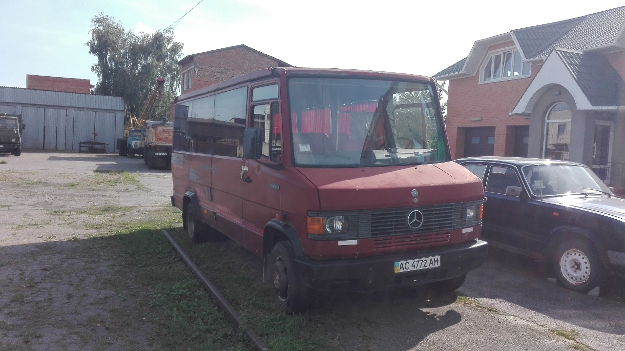 Автомобіль (автобус) MERCEDES-BENZ 709D, 1995 року випуску, кузов № WDB66906220970443, ДНЗ АС4772АМ
