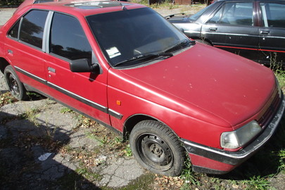 Легковий автомобіль марки PEGEOT 405, ДНЗ:  СА 9252 ВЕ, № кузова: VF315BDD708577195, 1989 р.в., червоного кольору.
