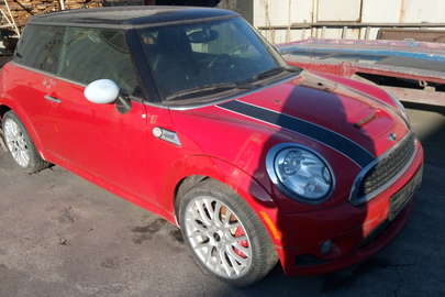 Легковий автомобіль MINI COOPER, державний номер АР8118ВІ, 2008 року випуску, червоного кольору, кузов №WMWMF91020TF79414