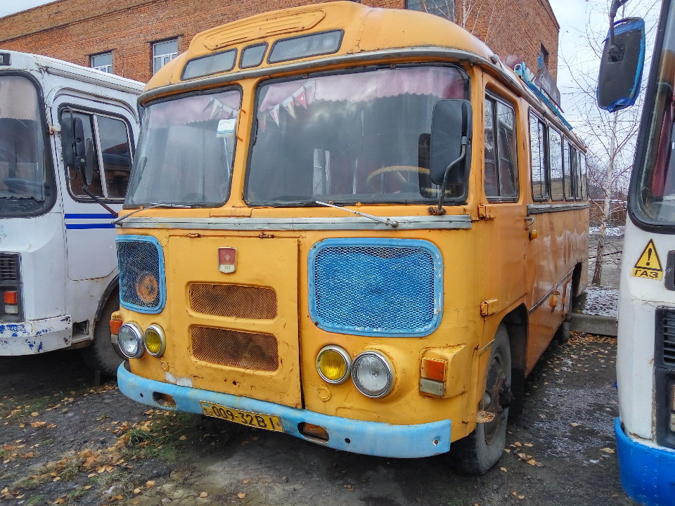 Автобус марки ПАЗ 672 СПГ, жовтого кольору, 1989 року випуску, № кузова 8904732, ДНЗ 00932ВІ