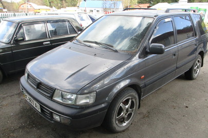 Автомобіль Mitsubishi Space Wagon 2.0 (легковий універсал-В), 1997 р.в., реєстраційний номер ВС8877АІ, кузов № JMLNN38WWZ002137