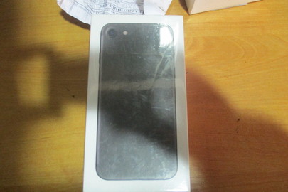 Мобільний телефон "Apple iPhone 7 Black 32Gb" IMEI/IMEID: 359205077373522