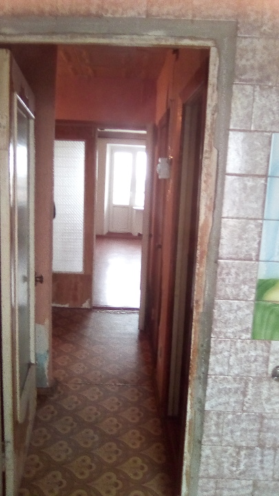 ПРЕДМЕТ ІПОТЕКИ. Двокімнатна квартира, загальною площею 49,7 кв. м, розташована за адресою: вул. Курчатова, буд. 20, кв. 54, м. Новоукраїнка, Новоукраїнський р-н, Кіровоградська обл.