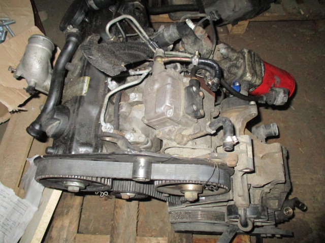 Двигун до автомобіля «Форд» в кількості 1 шт., б/в