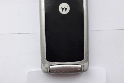 Мобільний телефон "Моторола W 220"
