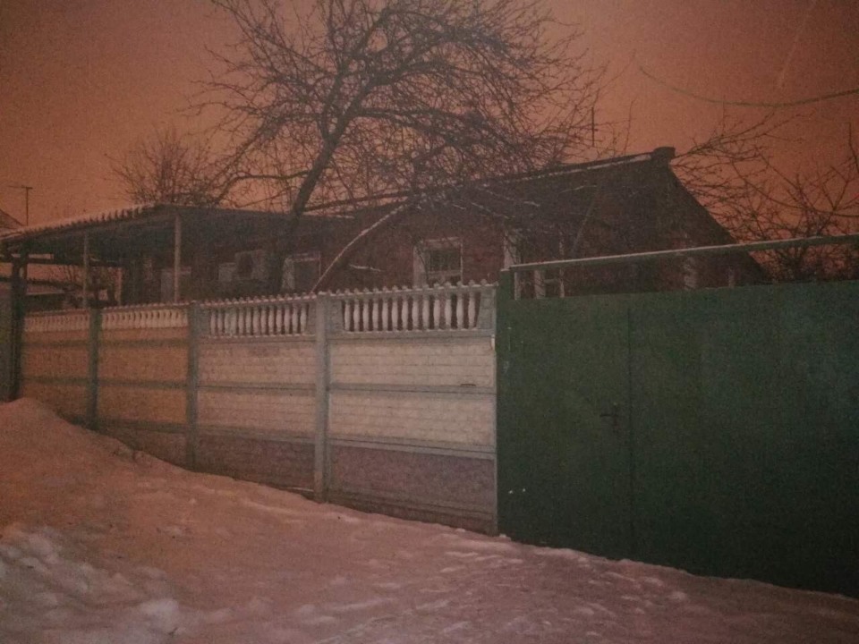 1/2 частина житлового будинку з надвірними будівлями, загальною площею 114,9 кв.м., за адресою: м. Харків, просп.Льва Ландау, 82