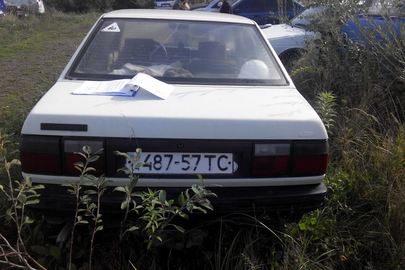 Автомобіль марки Renault 21, 1986 р.в., ДНЗ 48757ТС, куз.№ VF1L48205G0559438, білого кольору