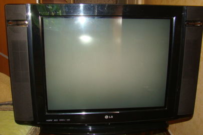 Телевізор LG , чорного кольору, б/к, з пультом