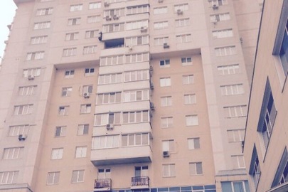 ІПОТЕКА: Трикімнатна квартира № 85, загальною площею 118.4 кв.м., що знаходиться за адресою: м. Київ, вул. Ю. Шумського, 1-а