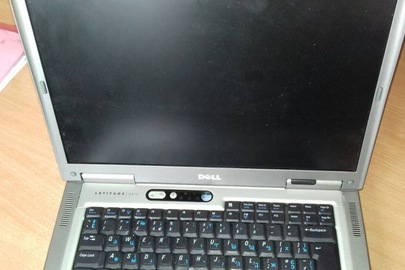 Ноутбук « DELL» Т7570 сірого кольору та зарядний пристрій до нього