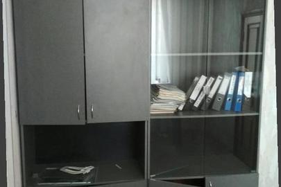 Офісна стінка 2-х секційна, сірого кольору, б/в