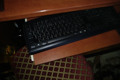 Клавіатура чорного кольору, 1 шт.