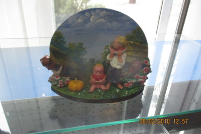 Сувенір, виріб з дерева із зображенням малюка, 1 шт.