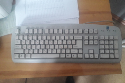 Клавіатура TECH, світло-сірого кольору