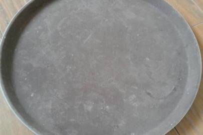 Таця кругла з тканинним покриттям (35,5 см), коричнево-сірого кольору