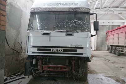 Сідловий тягач IVECO MP 440Е42, 1996 року випуску, білого кольору , дизельне паливо, державний номерний знак ВО9860АЕ 