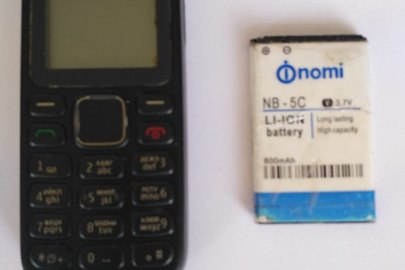 Мобільний телефон "Nokia-1280", ІМЕІ відсутній, з батареєю живлення, без задньої кришки, має потертості та пошкодження, б/в