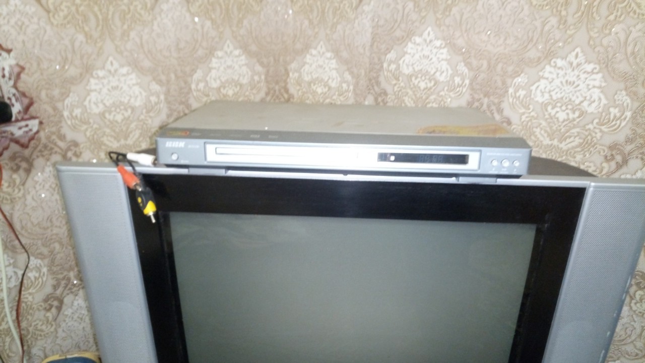 DVD програвач 