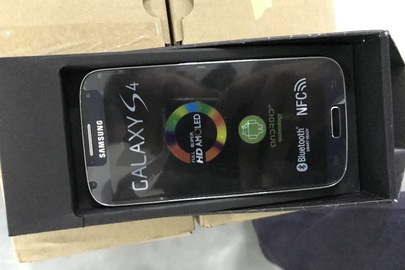 Мобільний телефон Samsung S4 у кількості 5 шт.