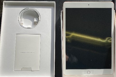 Планшети Apple iPad, 7th Generation, Wi-Fi, 32GB, Model A2197, нові, в заводській упаковці – 2 шт.