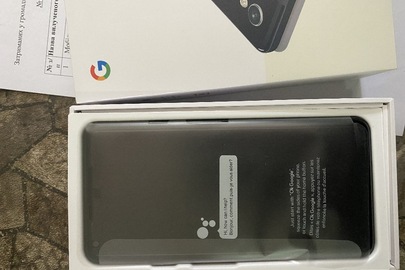 Мобільний телефон з маркуванням Google Pixel 2 XL, Model G011C, 64 GB, IMEI 358034083882362 в комплекті з аксесуарами, в заводській упаковці 1 шт.;  силіконовий чохол для мобільного телефона без маркувань, в заводській упаковці 1 шт.