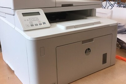 Мультифункціональний пристрій марки HP Laser Jet Pro MFP M 227 sdn (Serial No. VNC 4509009), світло-сірого кольору, б/в - 1 шт.