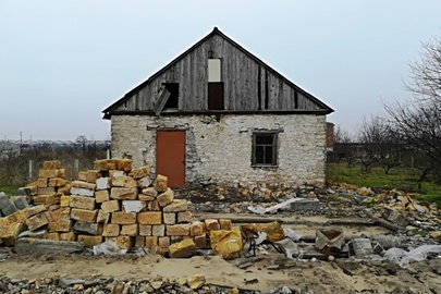 ІПОТЕКА. Нежитлова будівля загальною площею 91,4 м.кв., розташована за адресою: Херсонська область, Каховський район, с. Малокаховка, вул. Польова, буд. 6