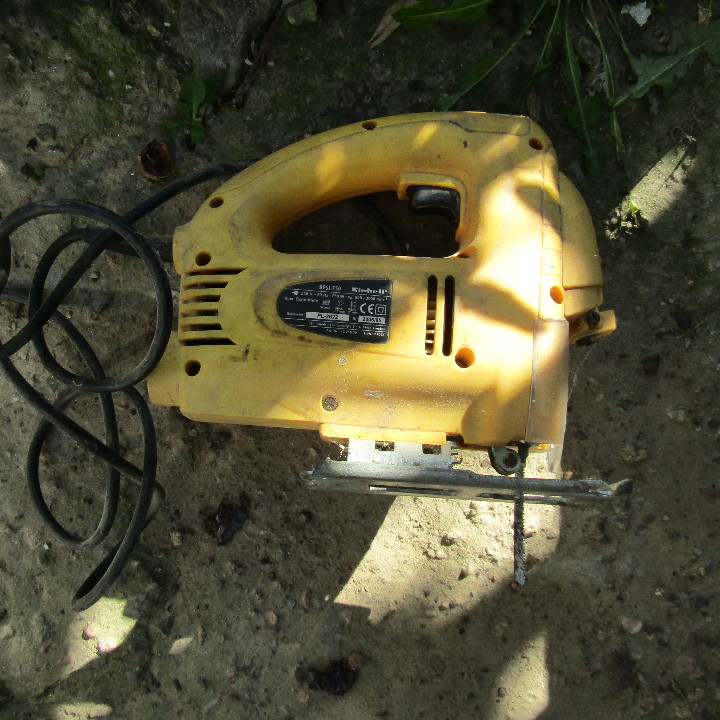 Електролобзик Finhell BPSL 750