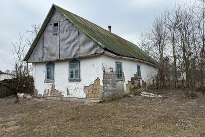 Домоволодіння загальною площею 57,1 кв.м., адреса: Рівненська обл., Дубенський (Радивилівський) р., с. Копані, вул. Незалежності, буд. 16а