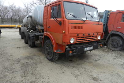 Вантажний автомобіль: КАМАЗ 5410 (сідловий тягач), 1993 р.в., червоного кольору, ДНЗ: ВВ6350АЕ, VIN: ХТС541000Р2051116
