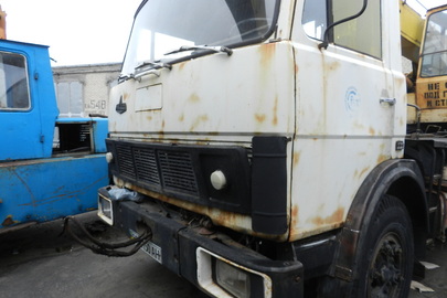 Вантажний автокран: МАЗ 5337, (10-20 Т — С), 1992 р.в., білого кольору, ДНЗ: ВВ4150АН, VIN: ХТМ533700N0012961 