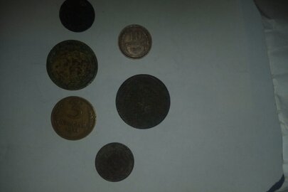 Монети у кількості 6 одиниць