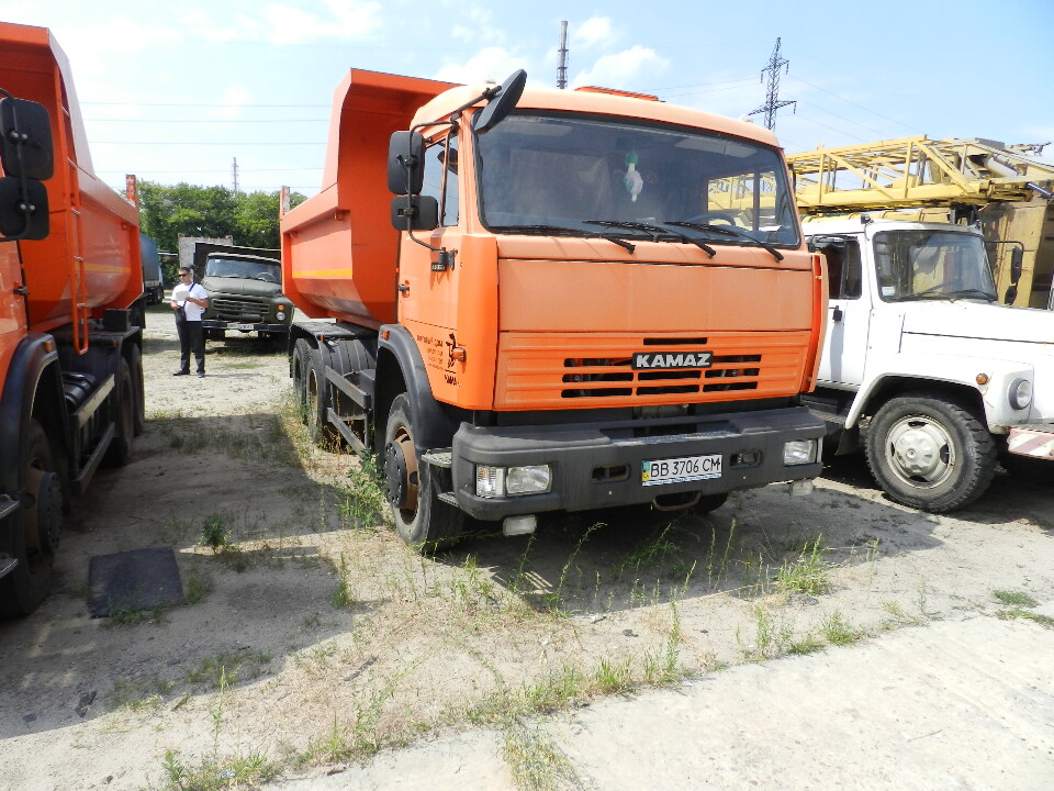Вантажний автомобіль: КАМАЗ 65115, (самоскид), оранжевого кольору, державний номер ВВ3706СН, 2013 р. в., VIN - ХТС651153D1286841