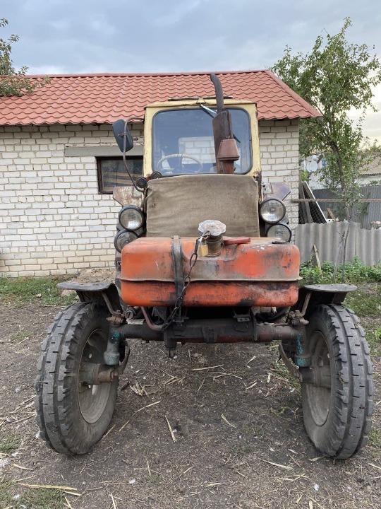 Трактор колісний: ЮМЗ-6Л, 1982 р.в., ДНЗ: 04783ВВ, заводський номер 13-02634