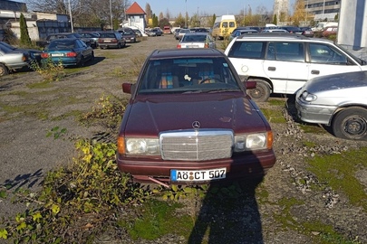 Легковий автомобіль марки Mercedes-Benz 190, 1992 року випуску, ДНЗ АОСТ507, кузов номер WDB2010181F997563, червоного кольору