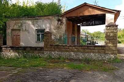 Нежитлова будівля, реєстраційний номер майна: 30479592, за адресою: Тернопільська область, Кременецький район, село Іква, вулиця Б. Хмельницького, будинок № 12а