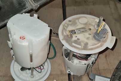 Запасні частини до авто: насос пального в зборі в асортименті загальною кількістю 2 шт., бувше у використанні